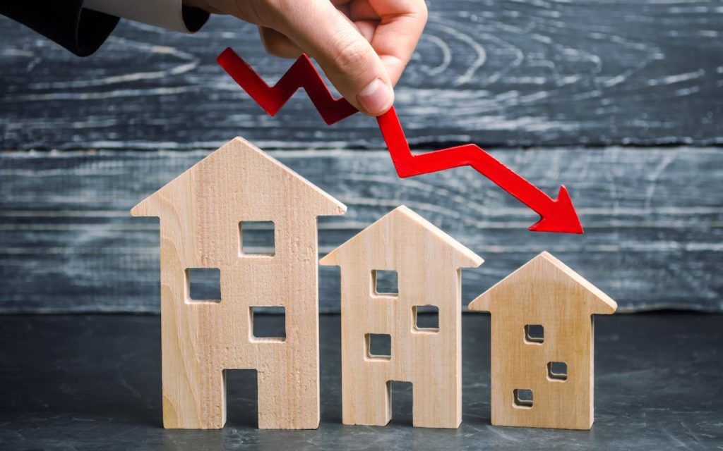 «Дом.РФ» предсказал снижение выдачи ипотеки на 20–25% к концу года :: Деньги :: РБК Недвижимость